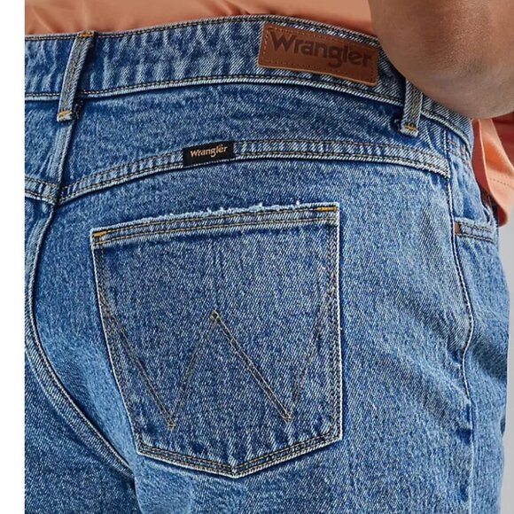 NWT Wrangler High Rise Vintage 4" Short - Picture 5 of 10